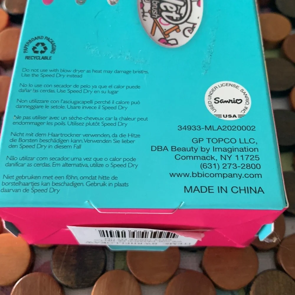 Wet Brush Limited Edition Hello Kitty Original Detangler